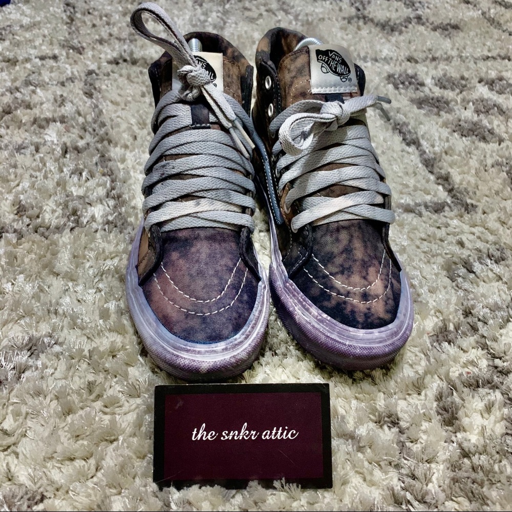 Custom tri tone Vans